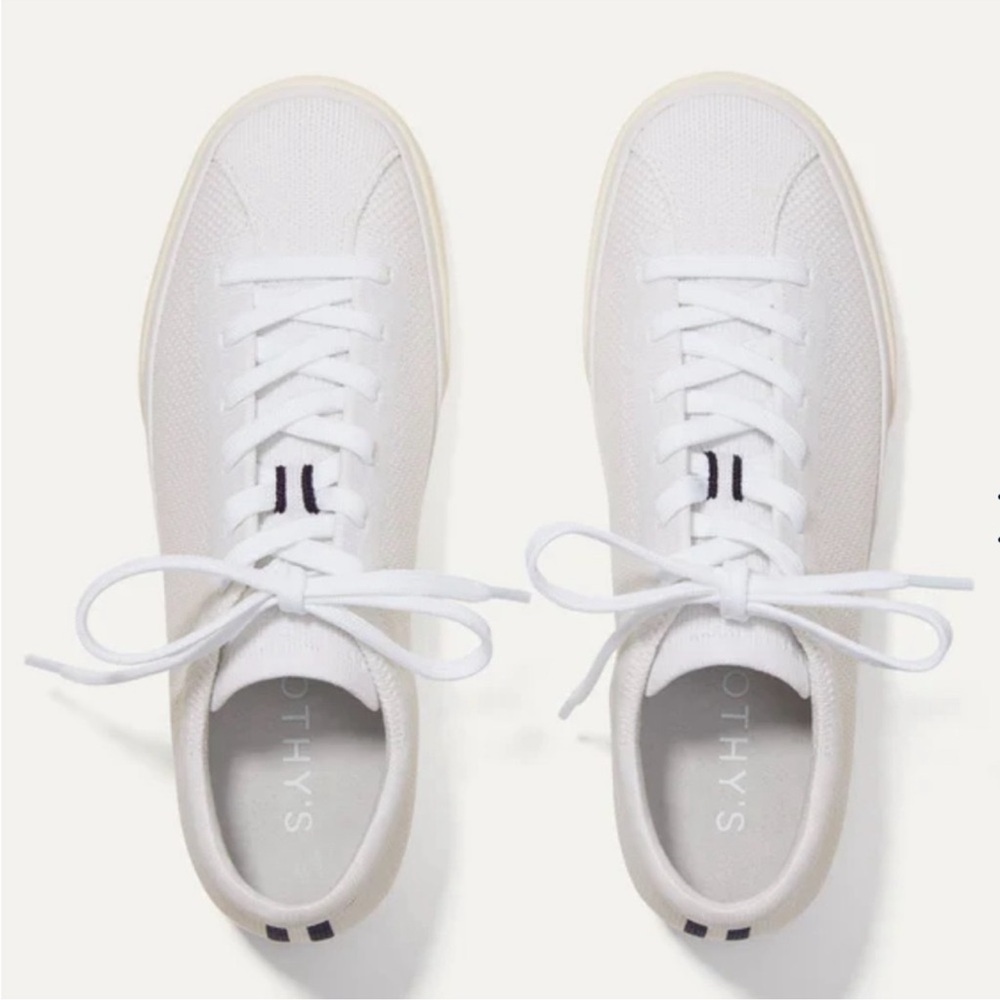 Rothy’s Lace Up Sneakers in White Size 9.5